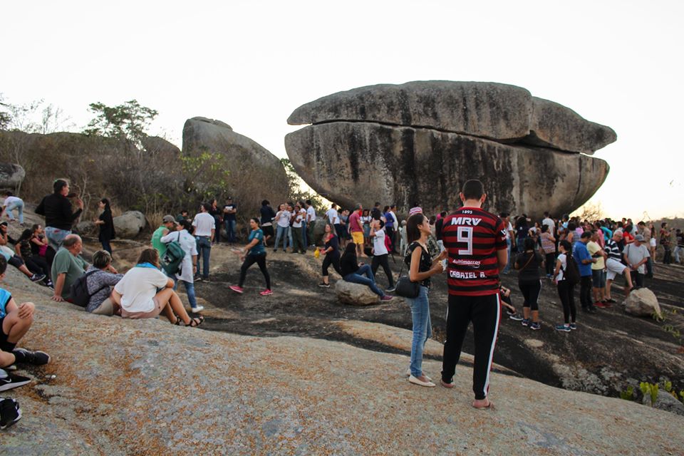 som-nas-pedras-6.jpg