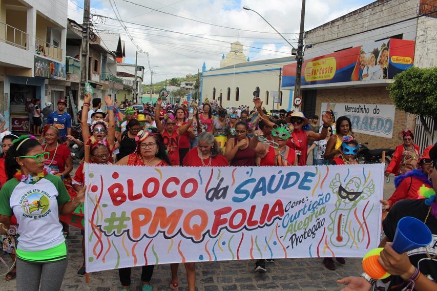 Secretaria de Cultura realiza bloco de carnaval "PMQ Folia"