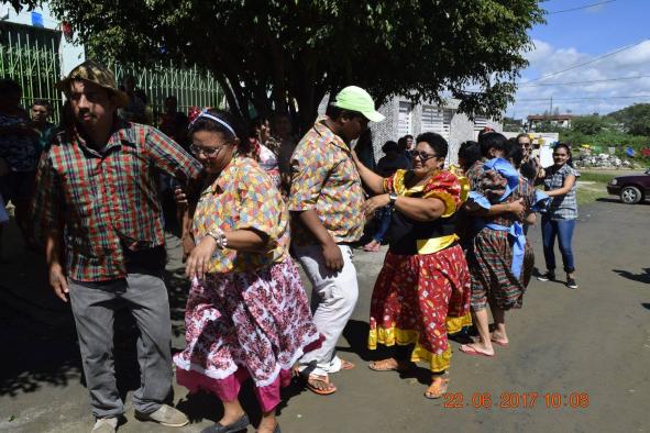 Secretaria de Saúde da PMQ atende população em ritmo junino e realiza festejos no Caps e nos Postos de Saúde