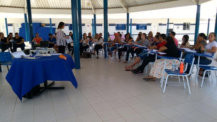 Seduc de Queimadas promove I Curso de Formação em Educação Emocional