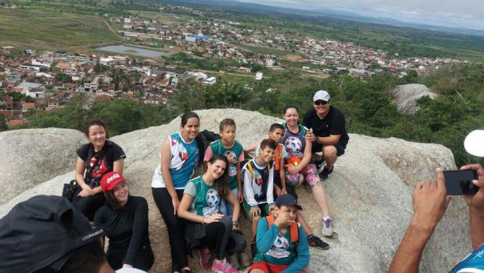 Escola Municipal Vitalzão realiza oficina de Rapel para estudantes de 12 a 14 anos