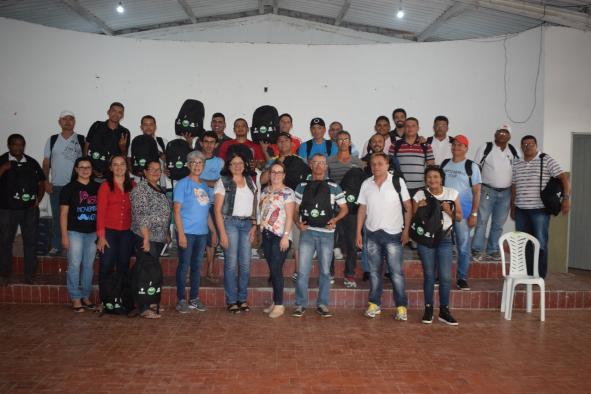 Secretaria de Saúde entrega Equipamentos de Proteção Individual aos agentes de Combate a Endemias do município