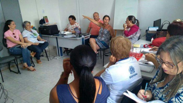 Equipe técnica da Seduc de Queimadas se reúne para discutir BNCC e elaborar proposta curricular visando mais qualidade e equidade para os estudantes 