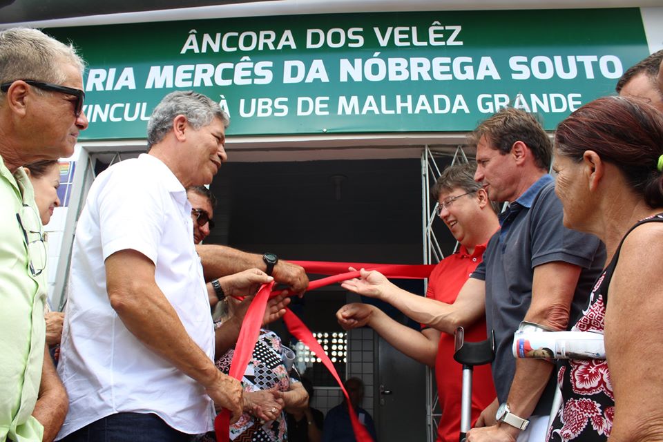 Prefeito inaugura a Unidade Âncora de Saúde dos Velêz