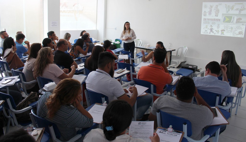 Prefeitura de Queimadas promove capacitação para os novos conselheiros tutelares