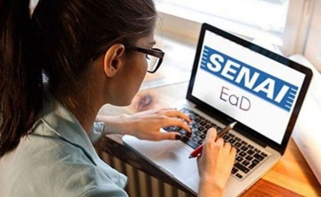 Casa do Empreendedor e SMDS informam sobre cursos EAD oferecidos pelo SENAI