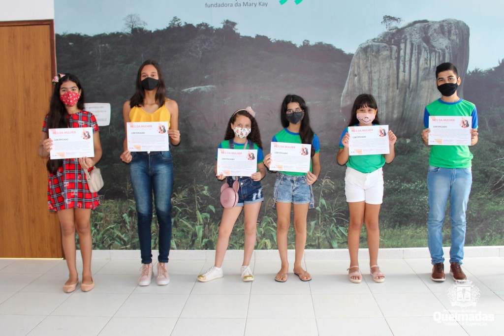 Prefeitura de Queimadas entrega premiações do 1º Concurso de Redação e Desenho da rede municipal de ensino