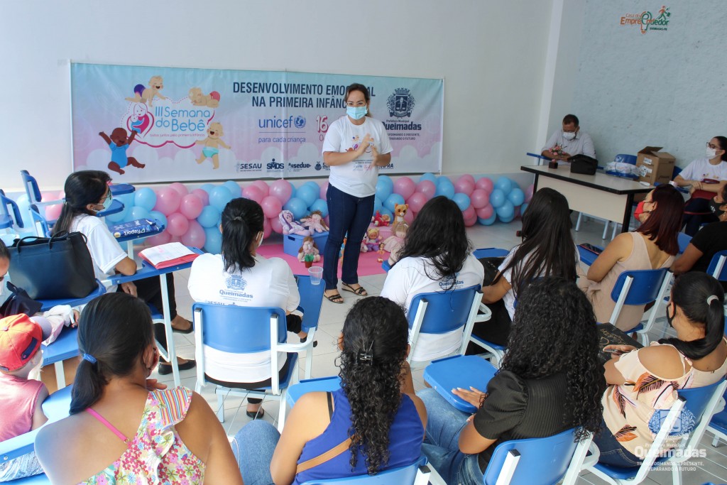 Semana do Bebê: mães de alunos das creches municipais participam de oficina sobre o desenvolvimento emocional infantil