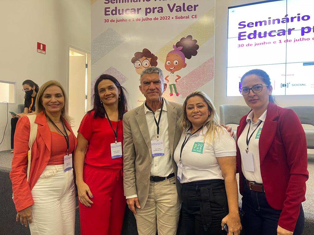 Equipe da Secretaria de Educação participa do Seminário Nacional Educar pra Valer 2022