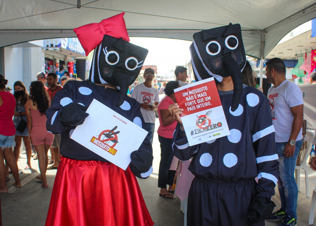 Secretaria de Saúde realiza pit stop educativo de combate ao Aedes aegypti