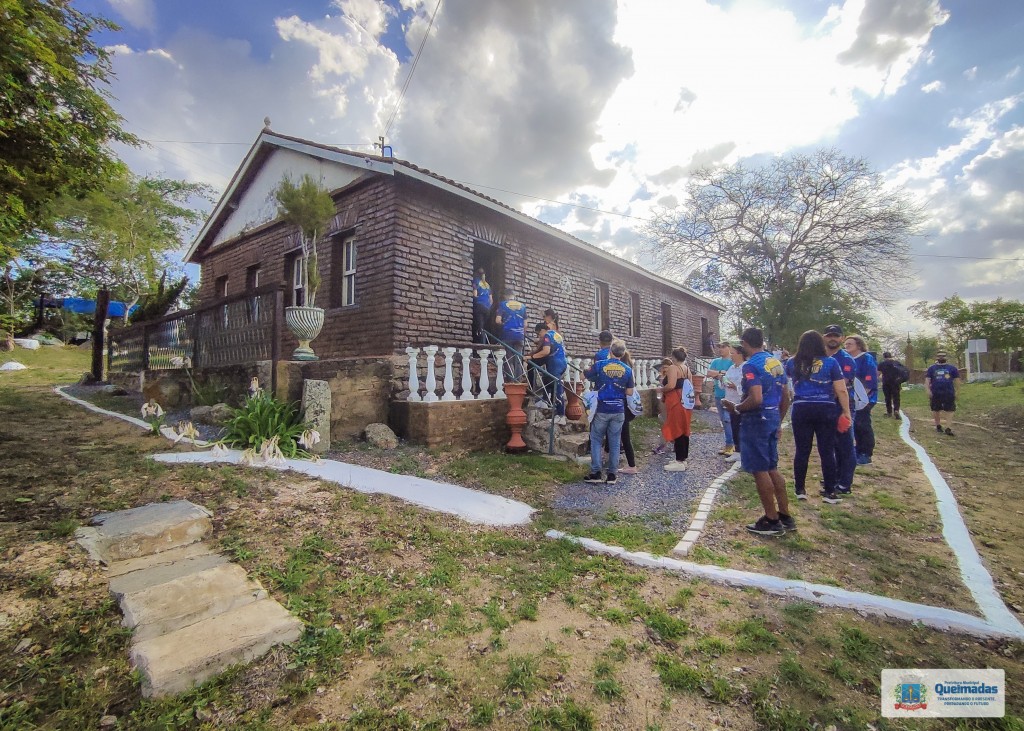 Jornalistas e agentes de turismo visitam Queimadas para conhecer os roteiros turísticos locais
